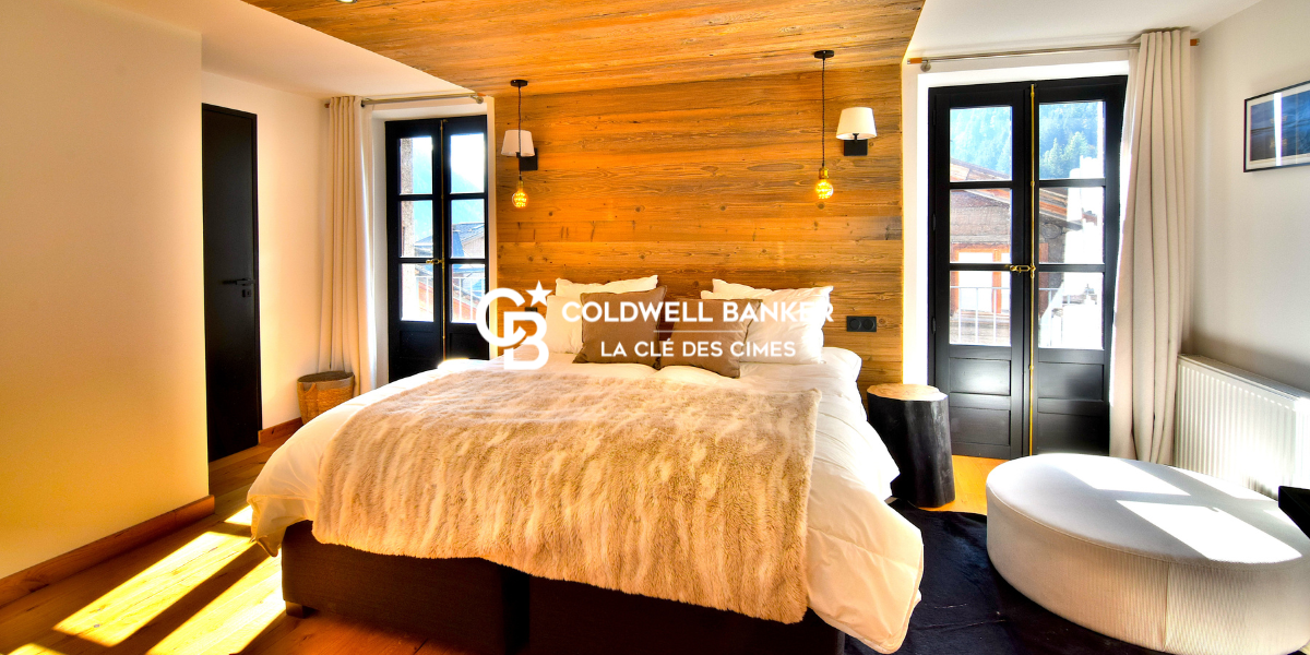 A acheter maison de village rénovée récemment avec ses 8 chambres située à Chamonix au coeur du secteur d'Argentière