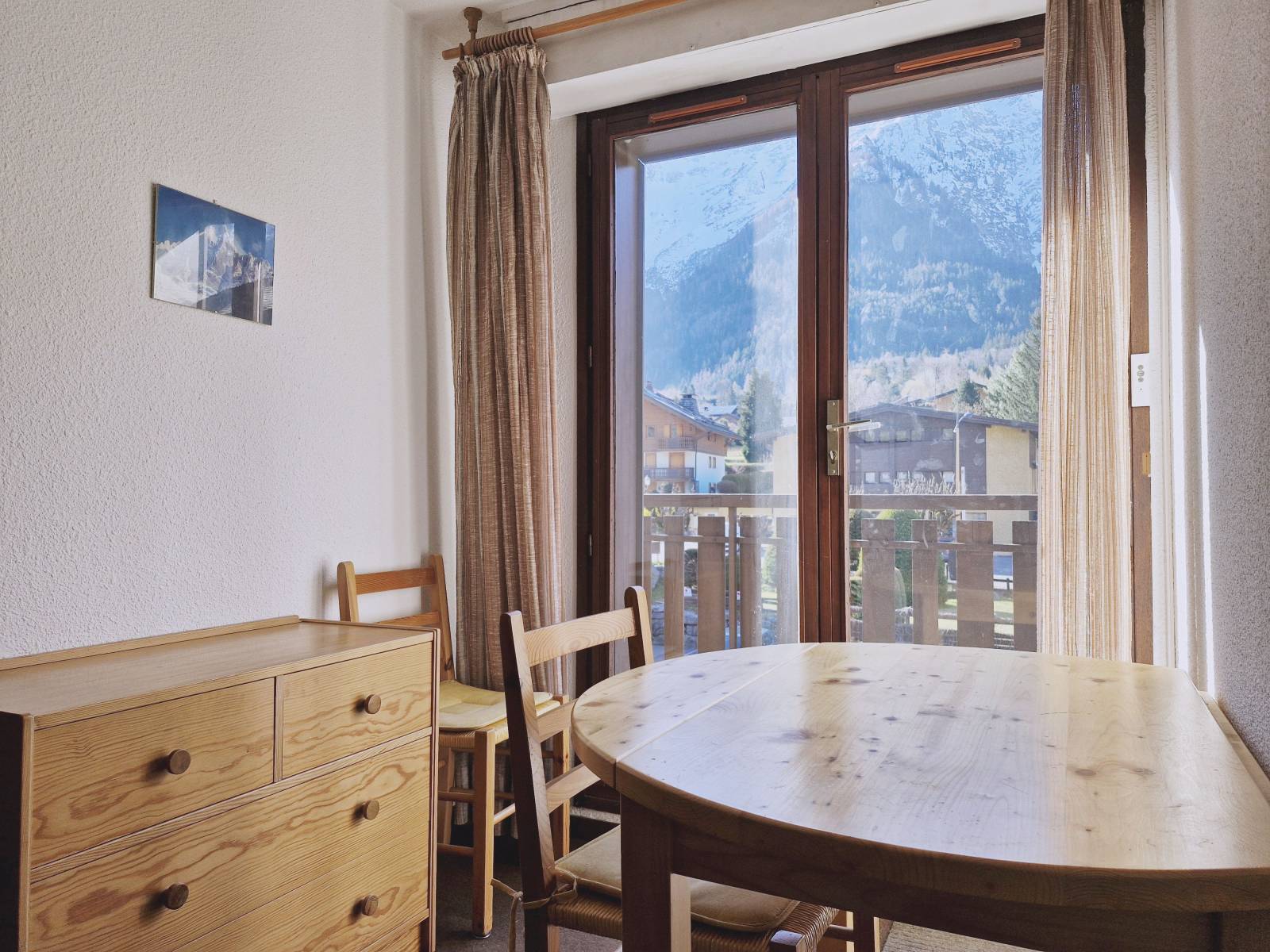 Appartement 2 pièces, 1 chambre à vendre au centre des Houches 74310 avec vue panoramique sur la chaîne du Mont Blanc