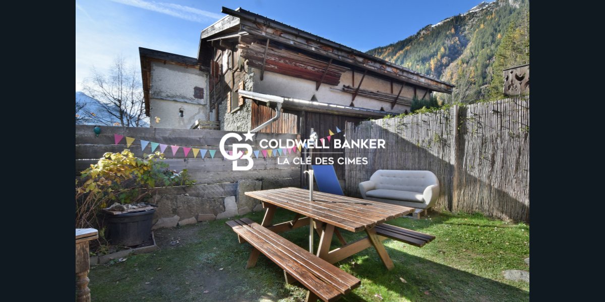 appartement avec terrasse et piscine à vendre à chamonix