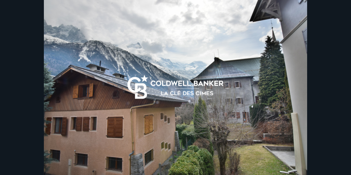 appartement avec balcon au centre ville de chamonix
