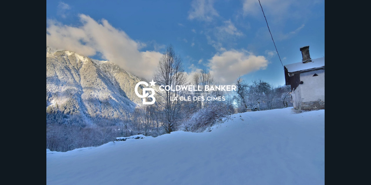 Ferme à rénover à vendre, d'une surface de 250m² situé à CHAMONIX dans le secteur des Bossons