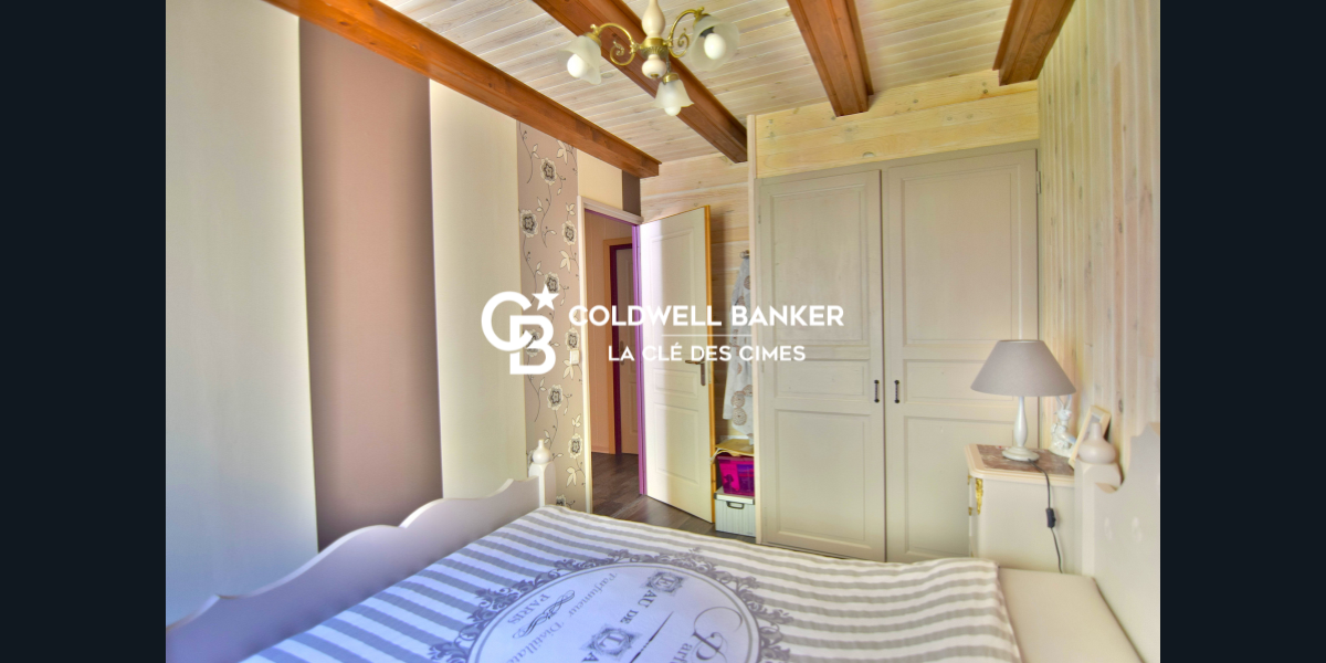 Maison à acheter aux Houches, à proximité immédiate de Servoz, 4 chambres 117m² sur un terrain de 789m²