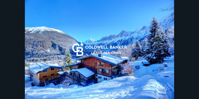 Ensemble immobilier à vendre aux houches