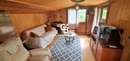 Notre zone d'activité pour ce service Agence immobilière spécialisée dans la vente de maison familiale avec jardin arboré et accompagnement personnalisé complet